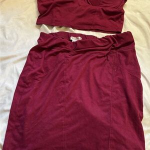 Elegant Burgundy Skirt
